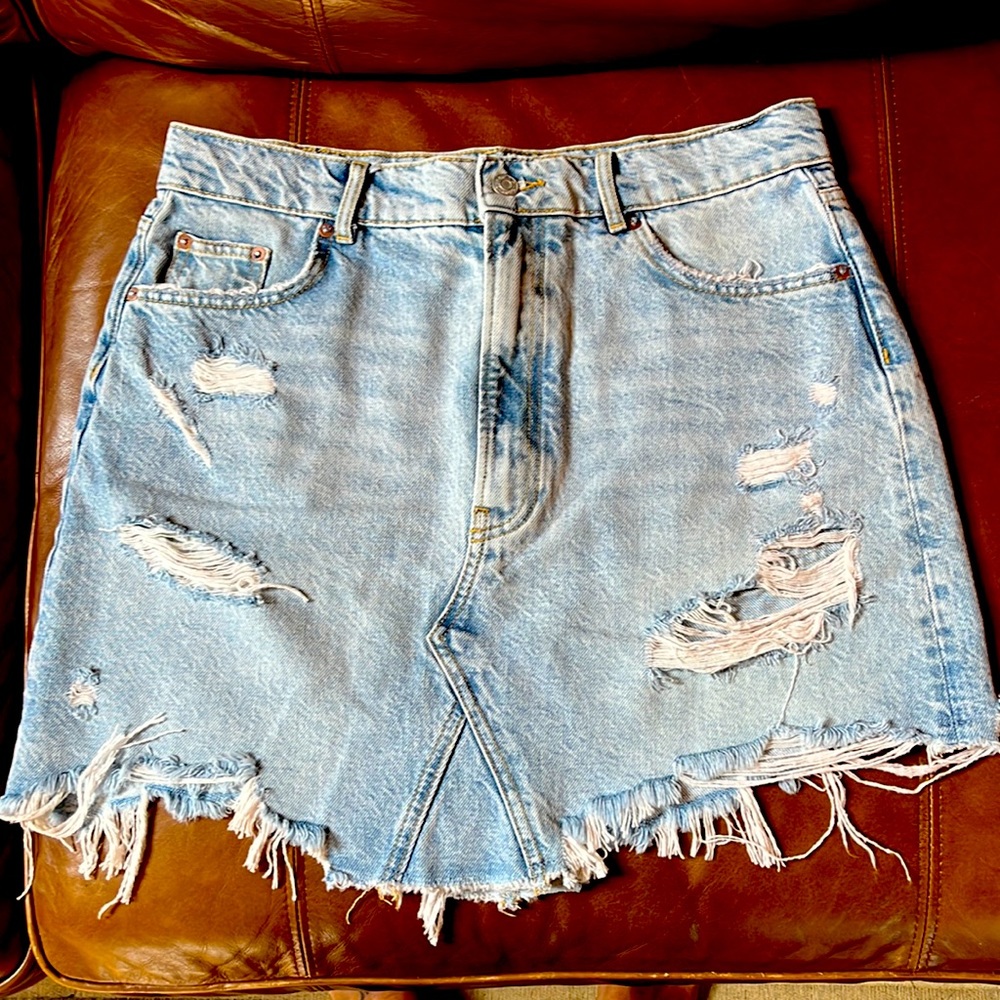 PILCRO distressed denim skirt